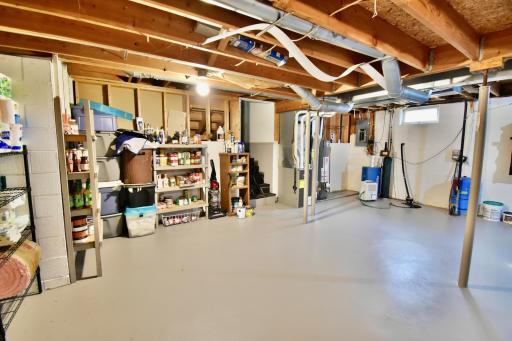 Great 4th level for storage and utilities.