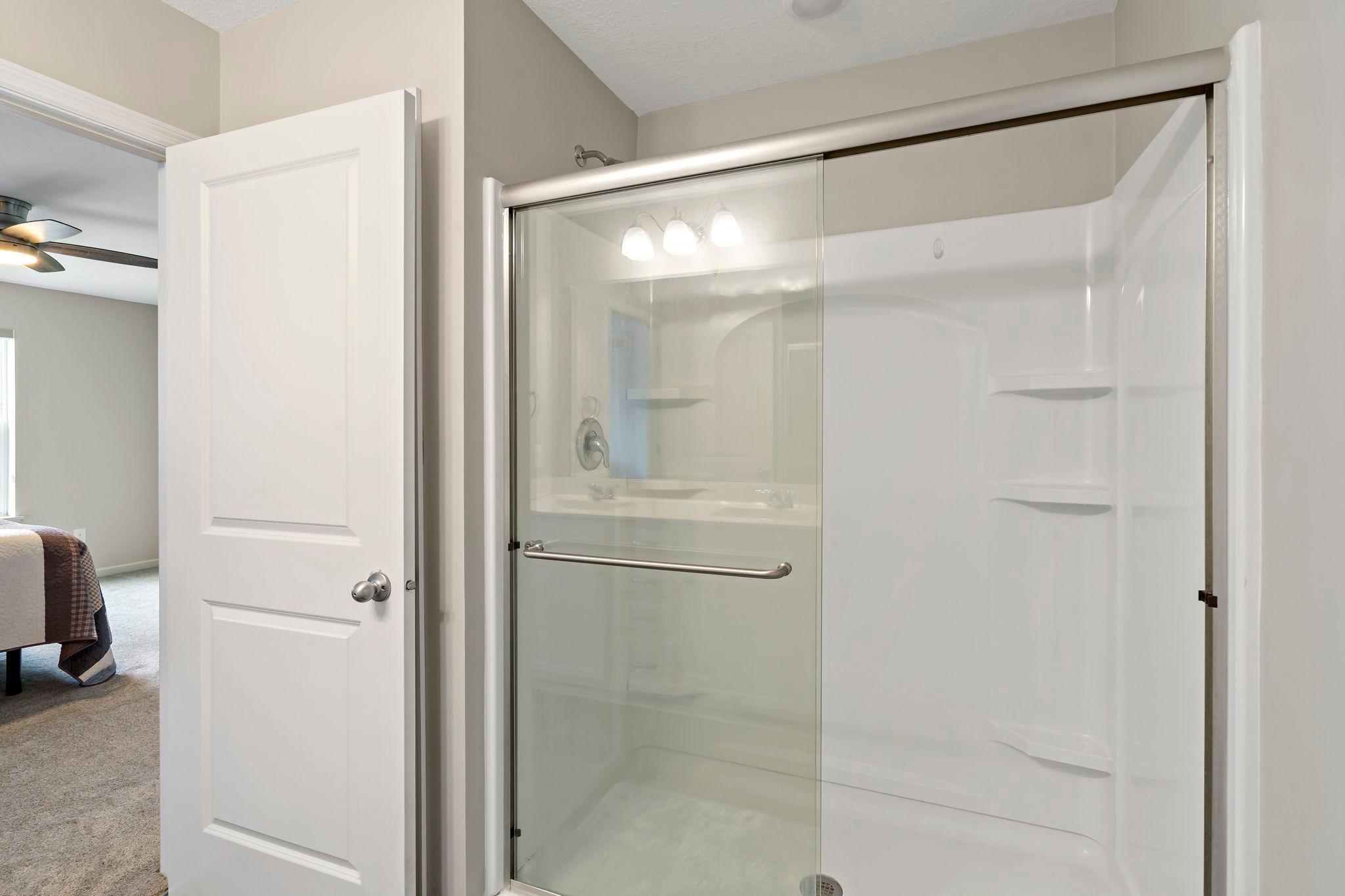 Primary Ensuite Walk-In Shower (new doors)