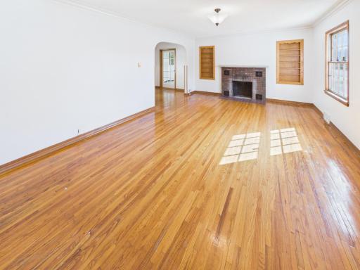 404 5th Street S, Sauk Centre, MN 56378