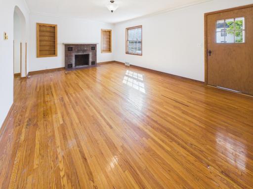 404 5th Street S, Sauk Centre, MN 56378