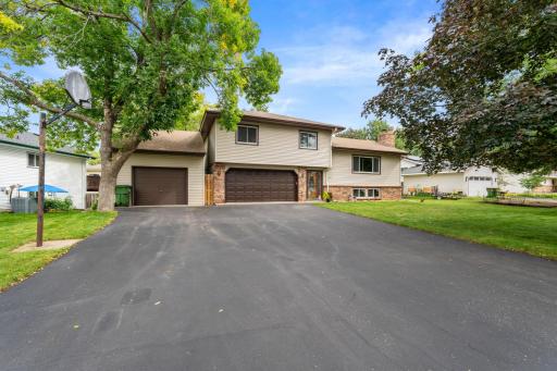 8653 Brant Street NE, Circle Pines, MN 55014