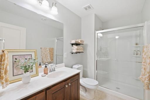 20-web-or-mls-2388_Highover_Trail_Chanhassen_MN_55317_014.jpg