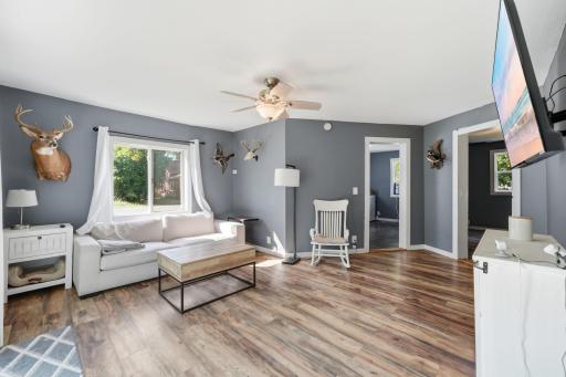 150 W Church Avenue, Nelson, MN 56355