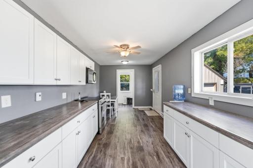 150 W Church Avenue, Nelson, MN 56355