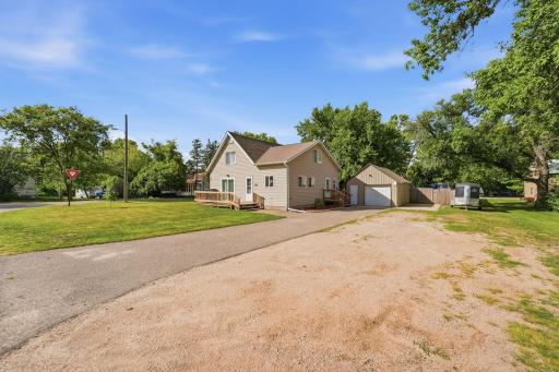 150 W Church Avenue, Nelson, MN 56355