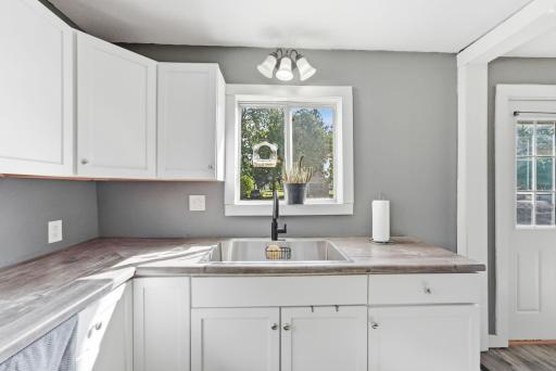 150 W Church Avenue, Nelson, MN 56355