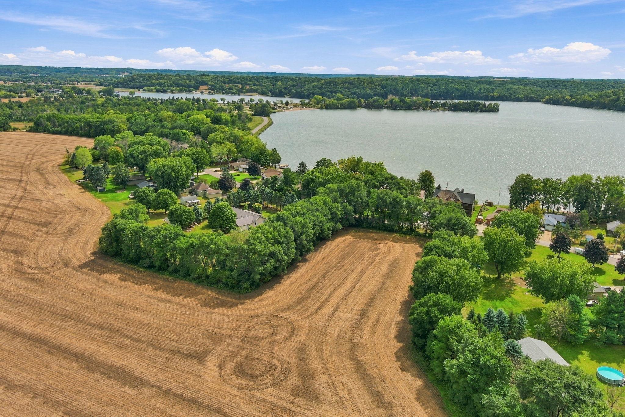 16-web-or-mls-29620 Gerlach Way-17.jpg