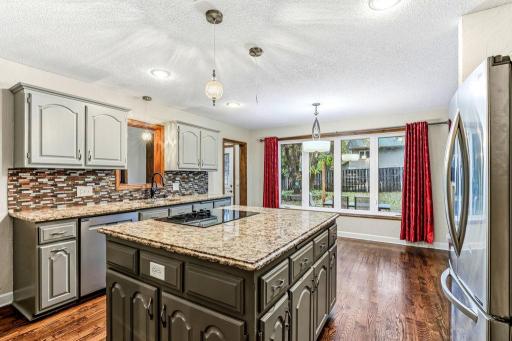 2085 128th Avenue NW, Coon Rapids, MN 55448