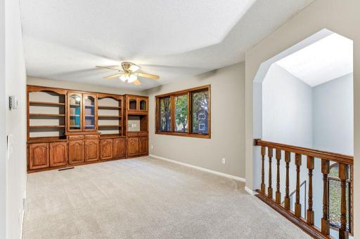 2085 128th Avenue NW, Coon Rapids, MN 55448
