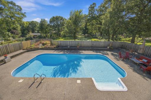 This shows the shallow and deep ends of the pool with plenty of room for seating.