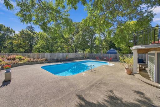 78 Bridgewater Drive, Vadnais Heights, MN 55127