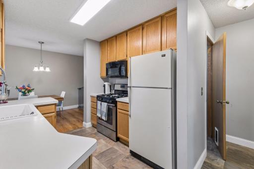 14371 Estates Avenue, Apple Valley, MN 55124