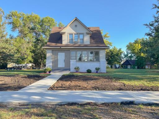 502 W Broadway Avenue, Elizabeth, MN 56533