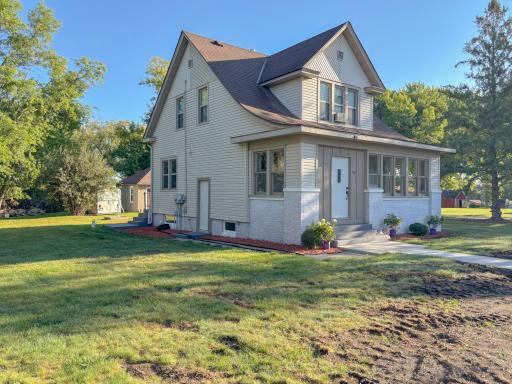 502 W Broadway Avenue, Elizabeth, MN 56533