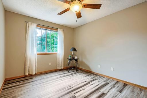924 36th Street W, Hastings, MN 55033