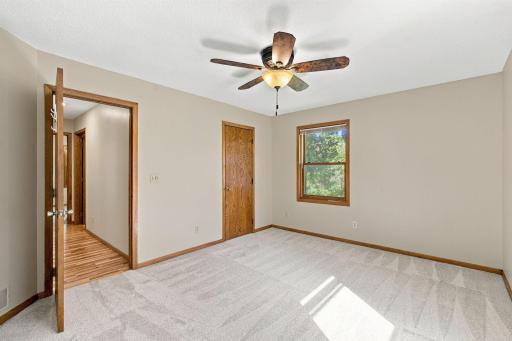 20350 Jewel Avenue N, Forest Lake, MN 55025