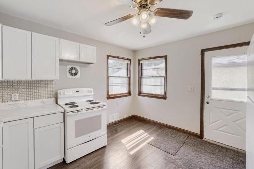 3780 71st St E - Web Quality - 008 - 08 Kitchen.jpg