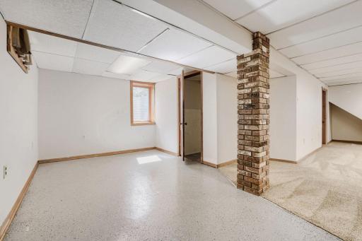 3780 71st St E - Web Quality - 010 - 10 Family Room.jpg