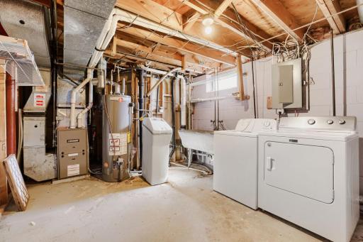 3780 71st St E - Web Quality - 024 - 24 Laundry Room.jpg