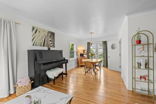 812 Nebraska Avenue E, Saint Paul, MN 55106