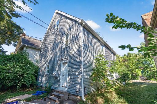 4653 Bryant Avenue N, Minneapolis, MN 55412