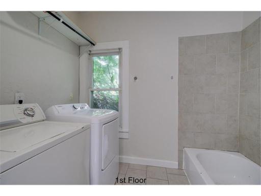4653 Bryant Avenue N, Minneapolis, MN 55412