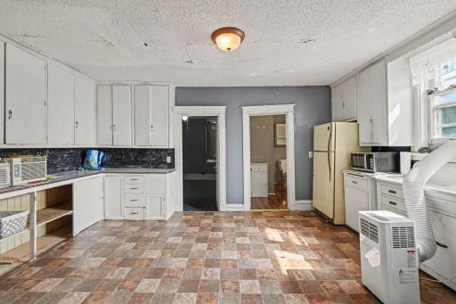 518 Central Avenue, Lester Prairie, MN 55354