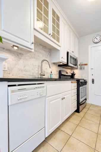 3603 Aldrich Ave S, 302, Minneapolis, MN 55409