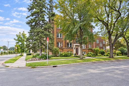 3603 Aldrich Ave S, 302, Minneapolis, MN 55409