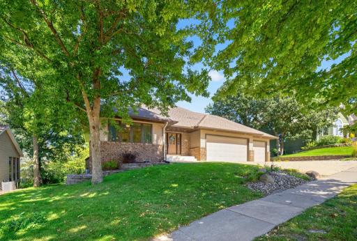 Photo for 1419 Glendale Hills Drive NE, Rochester, MN 55906 - listing #7142834 1419 Glendale Hills Drive NE, Rochester, MN 55906