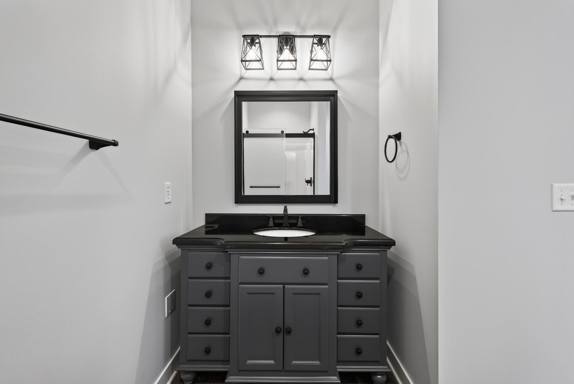 3/4 Bath on Upper Level.jpg