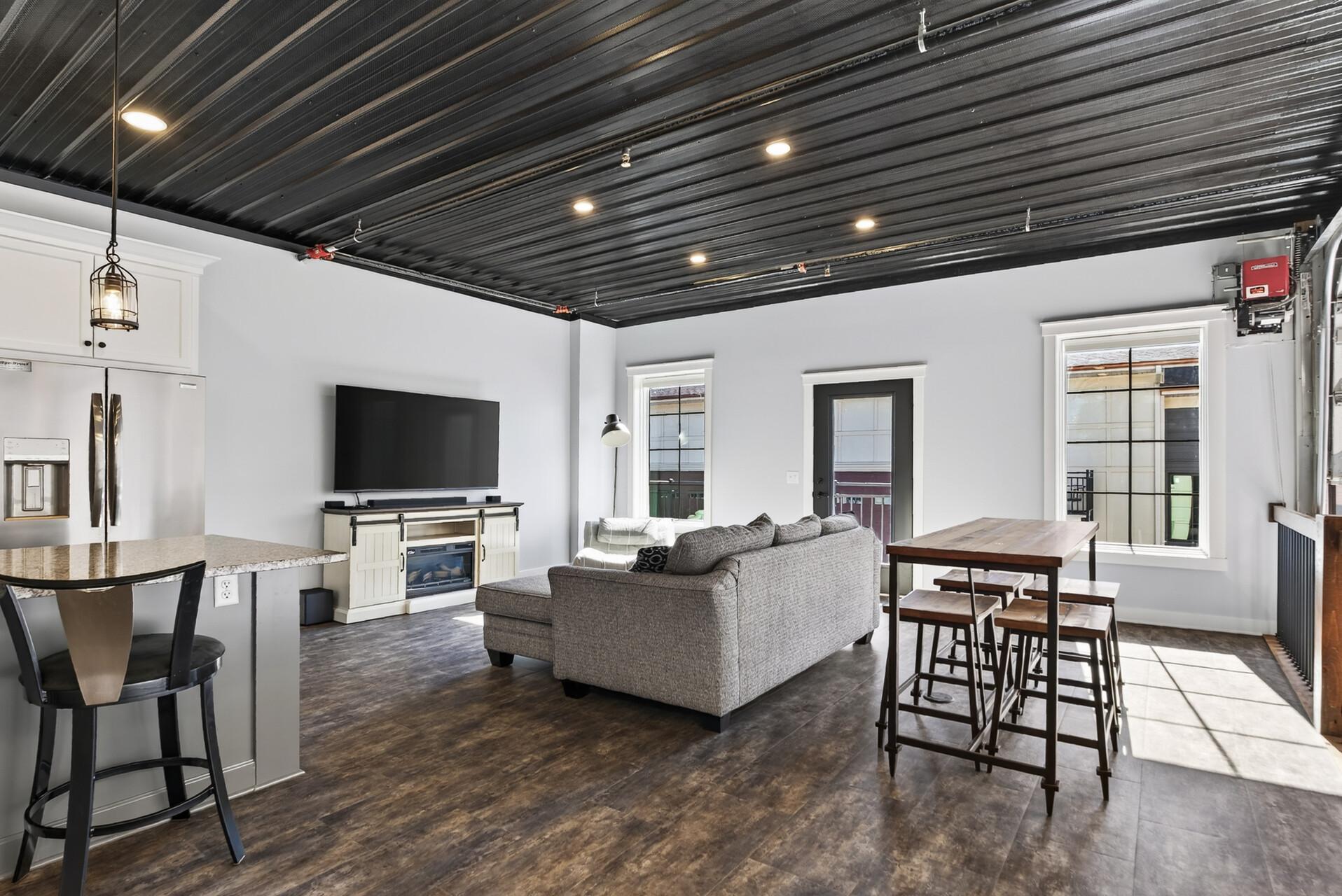 Living/Entertaining Space.jpg