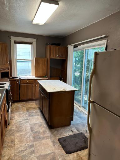 117 S Harold Street, Ivanhoe, MN 56142