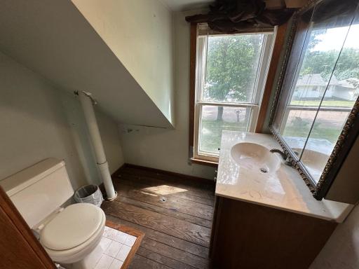 117 S Harold Street, Ivanhoe, MN 56142