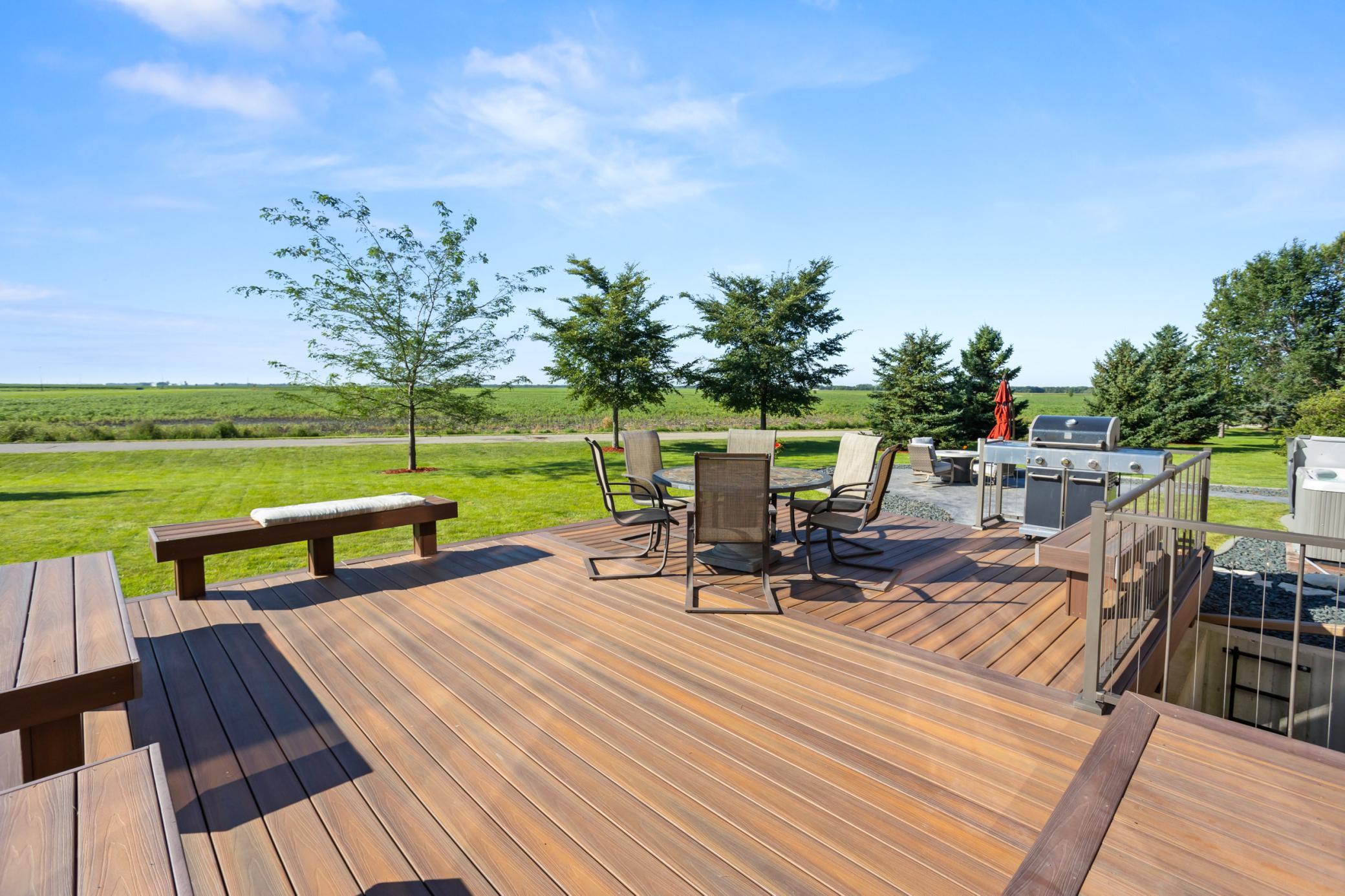 4856 2nd St SW Moorhead