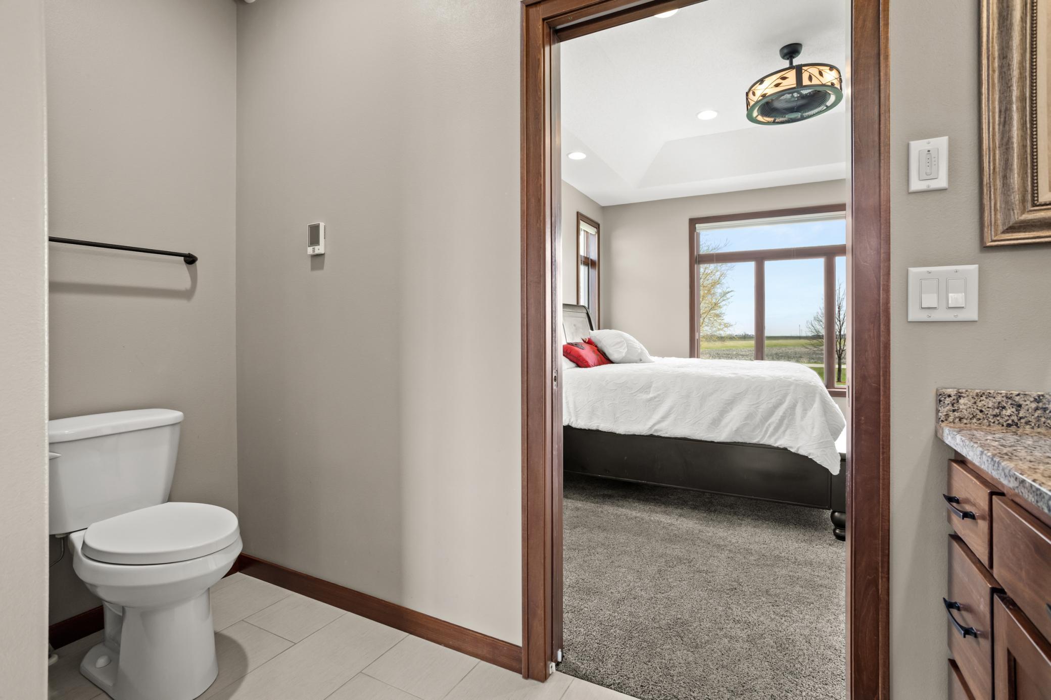 4856 2nd St SW Moorhead