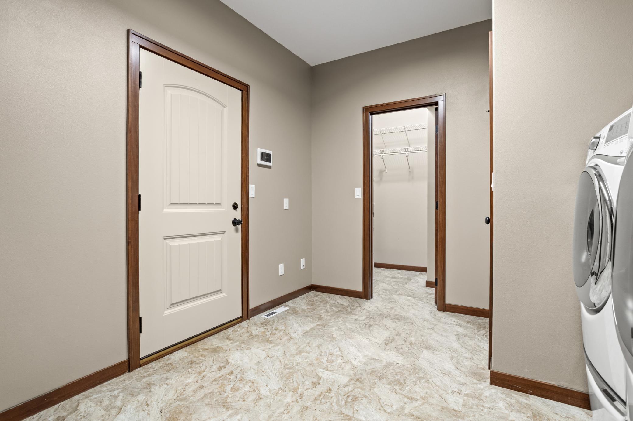 4856 2nd St SW Moorhead