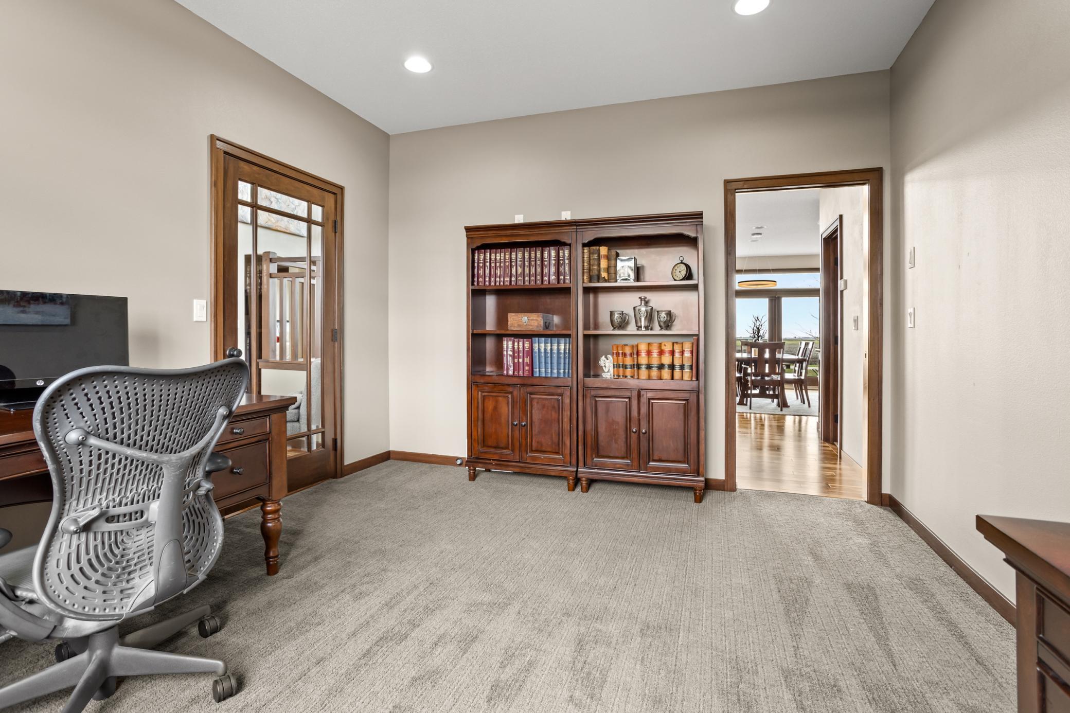 4856 2nd St SW Moorhead