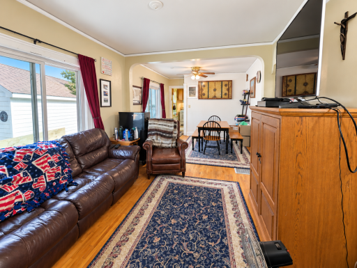 2082 Manitou Avenue, Saint Paul, MN 55119