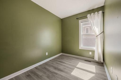 1009 Humboldt Avenue, West Saint Paul, MN 55118