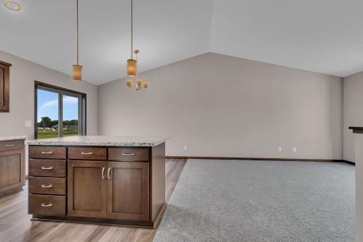 110 Woolgrass Way, Avon, MN 56310