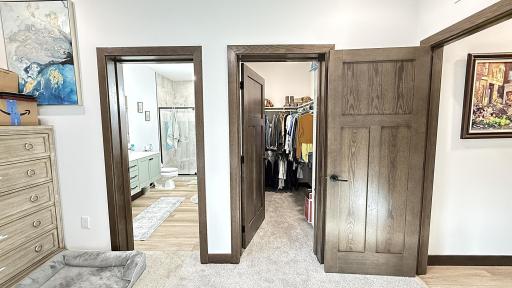 Ensuite with WIC and Bath