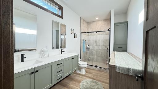 Double Sinks