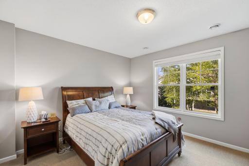 8752 Lake Riley Drive, Chanhassen, MN 55317
