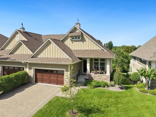 8752 Lake Riley Drive, Chanhassen, MN 55317