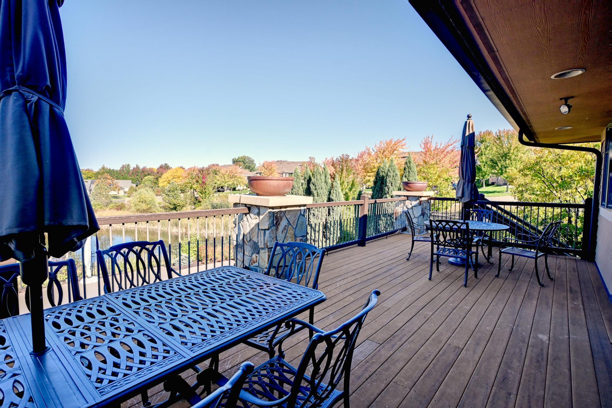 Clubhouse Deck