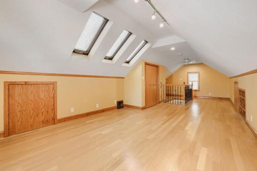 1084 Gorman Ave - Web Quality - 014 - 14 Family Room.jpg