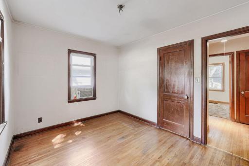 1084 Gorman Ave - Web Quality - 021 - 21 Bedroom.jpg