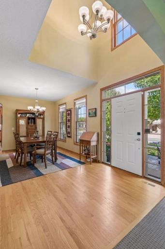 16917 73rd Place N, Maple Grove, MN 55311