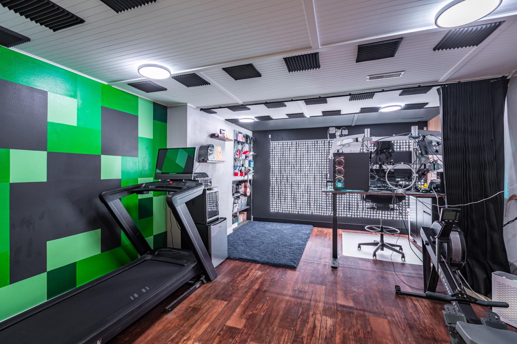 LL OFFICE/EXERCISE ROOM